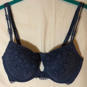 Very Sexy Victoria Secret Push Up size 32DD